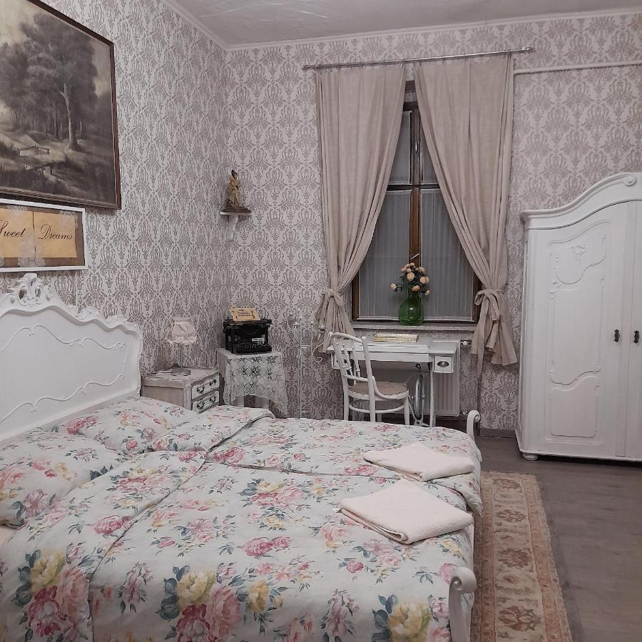 Locomotiv Vendégház Hercegszanto Extérieur photo