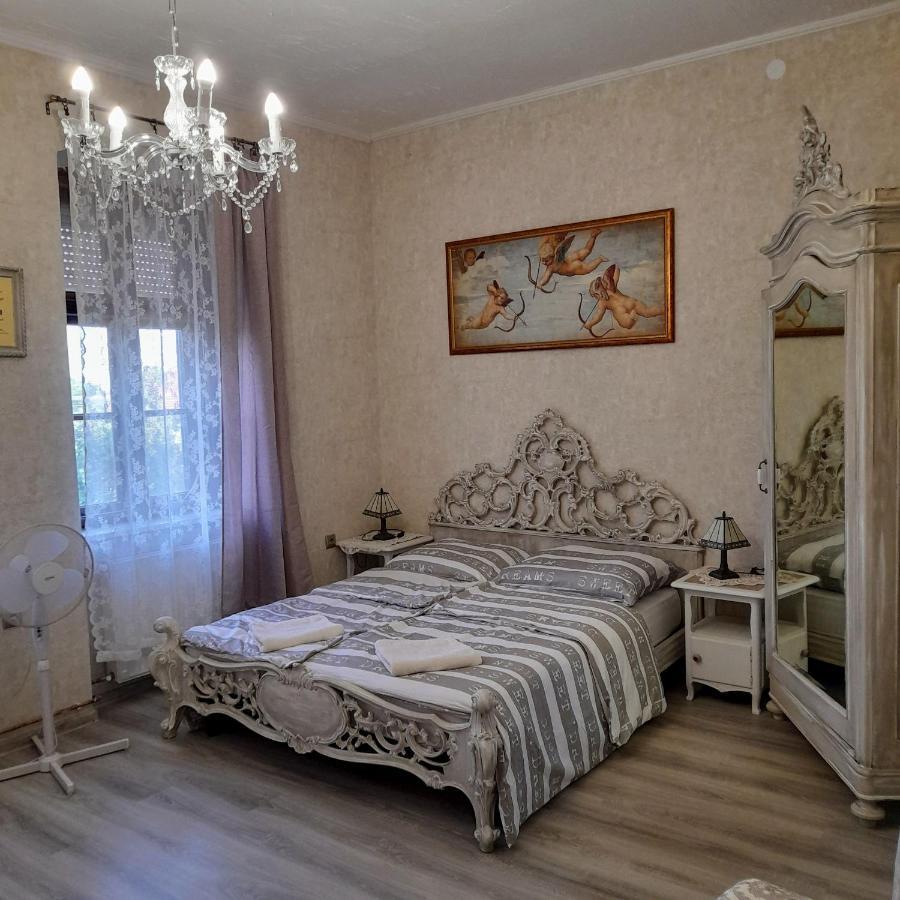 Locomotiv Vendégház Hercegszanto Extérieur photo